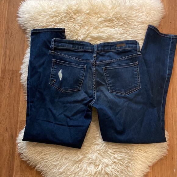 Kut from the Kloth Adele Slouchy Boyfriend Distressed Dark Blue Denim EUC Sz 4 - Picture 6 of 11